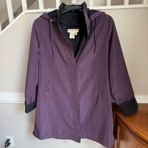 All weather, Norm Thompson, plum coat with removable liner and hood, excellence